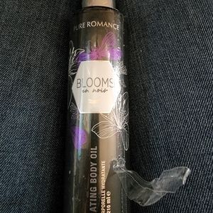 Hydrating Oil Blooms